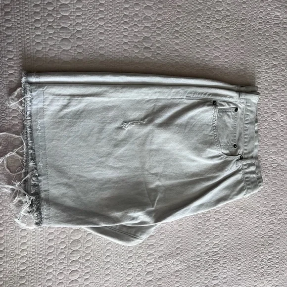 American Eagle gray distressed denim shorts - Picture 2 of 4